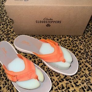 Clarks Cloudsteppers Women's Vibrant Orange Sandals